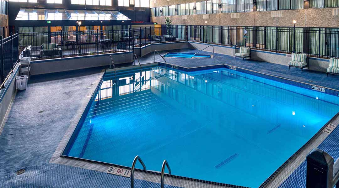 Indoor pool and hot tub at the Sandman Hotel Penticton Indoor pool and hot tub at the Sandman Hotel Penticton