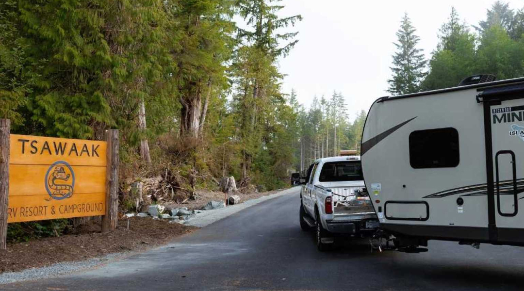 Driving into Tsawaak Campground