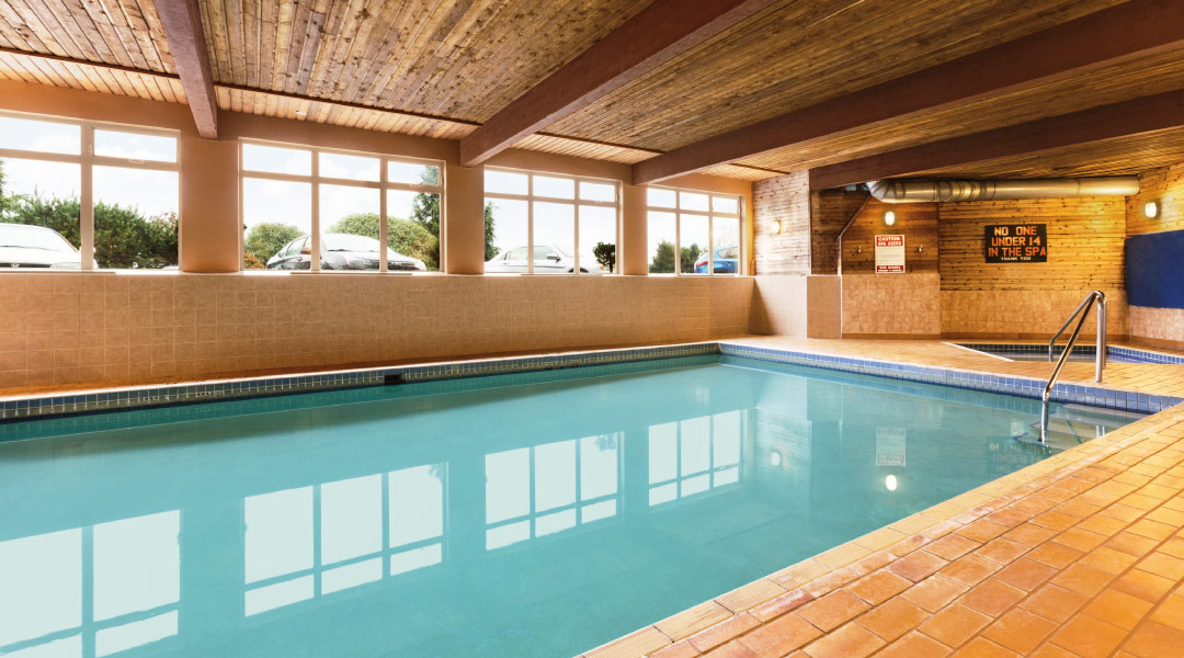 The pool at Days Inn by Wyndham Nanaimo The pool at Days Inn by Wyndham Nanaimo