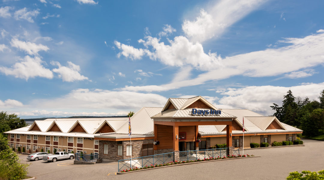 Exterior of the Days Inn by Wyndham Nanaimo Exterior of the Days Inn by Wyndham Nanaimo