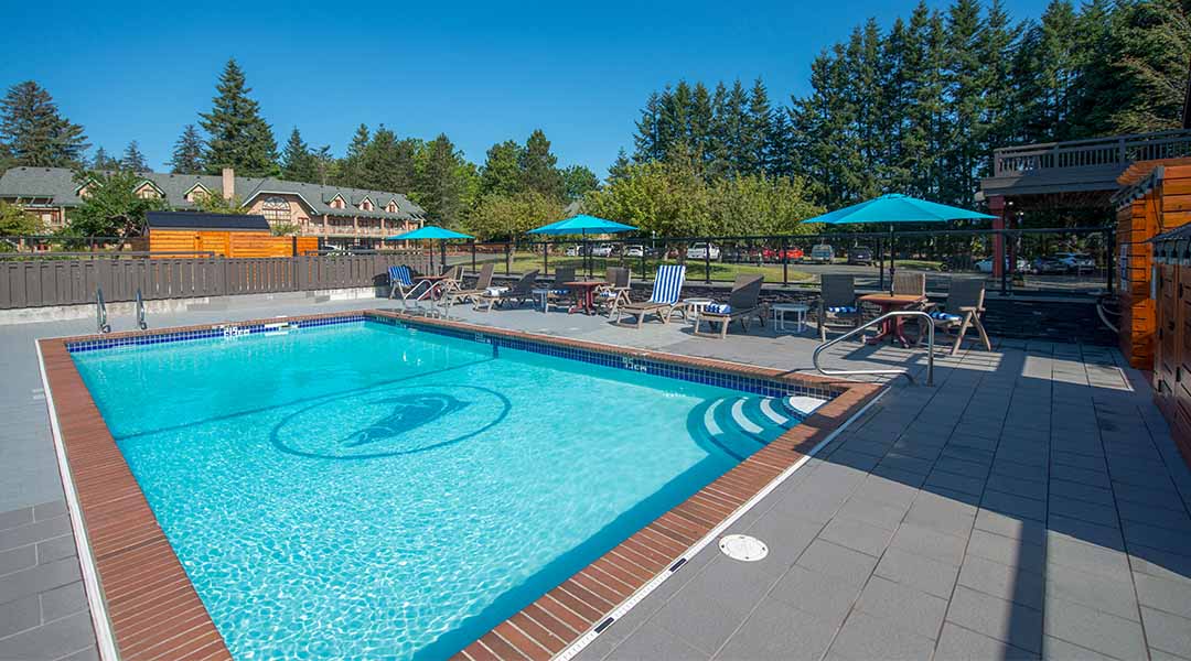 Outdoor pool at Painter